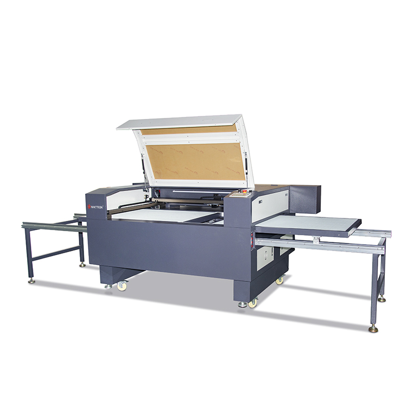Acrylic CO2 Laser Cutting Machine with Moving Platform